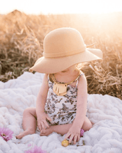 Load image into Gallery viewer, Audrey Floppy Hat