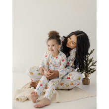 Load image into Gallery viewer, Ivory Holiday Lights Bamboo Lounge Set - A Mama's Lullaby
